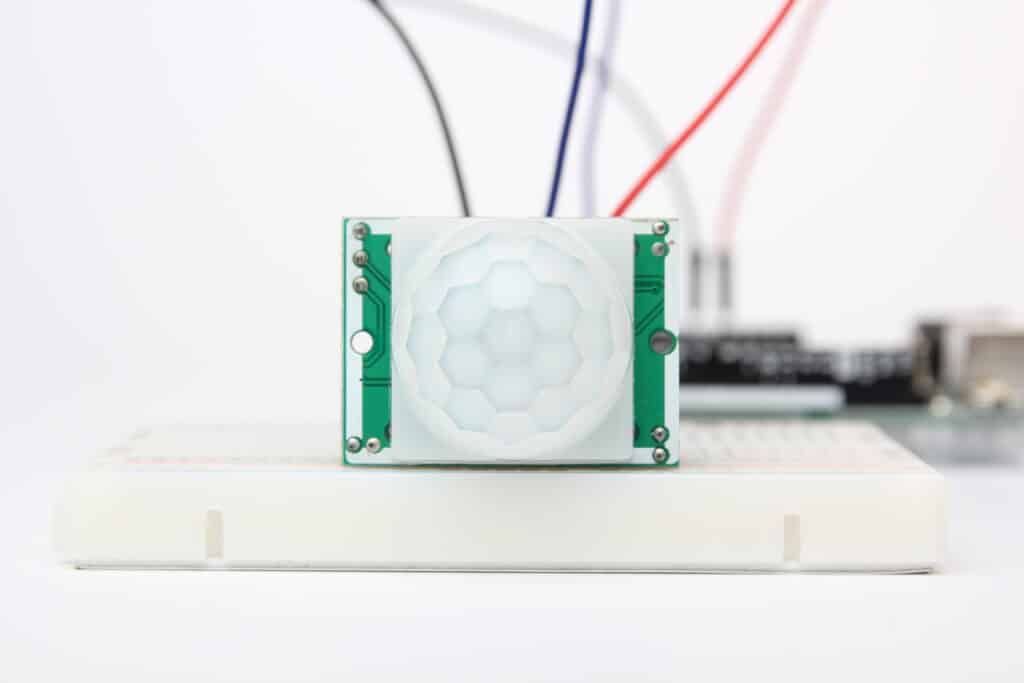 HC-SR501 PIR motion sensor with Arduino tutorial featured image