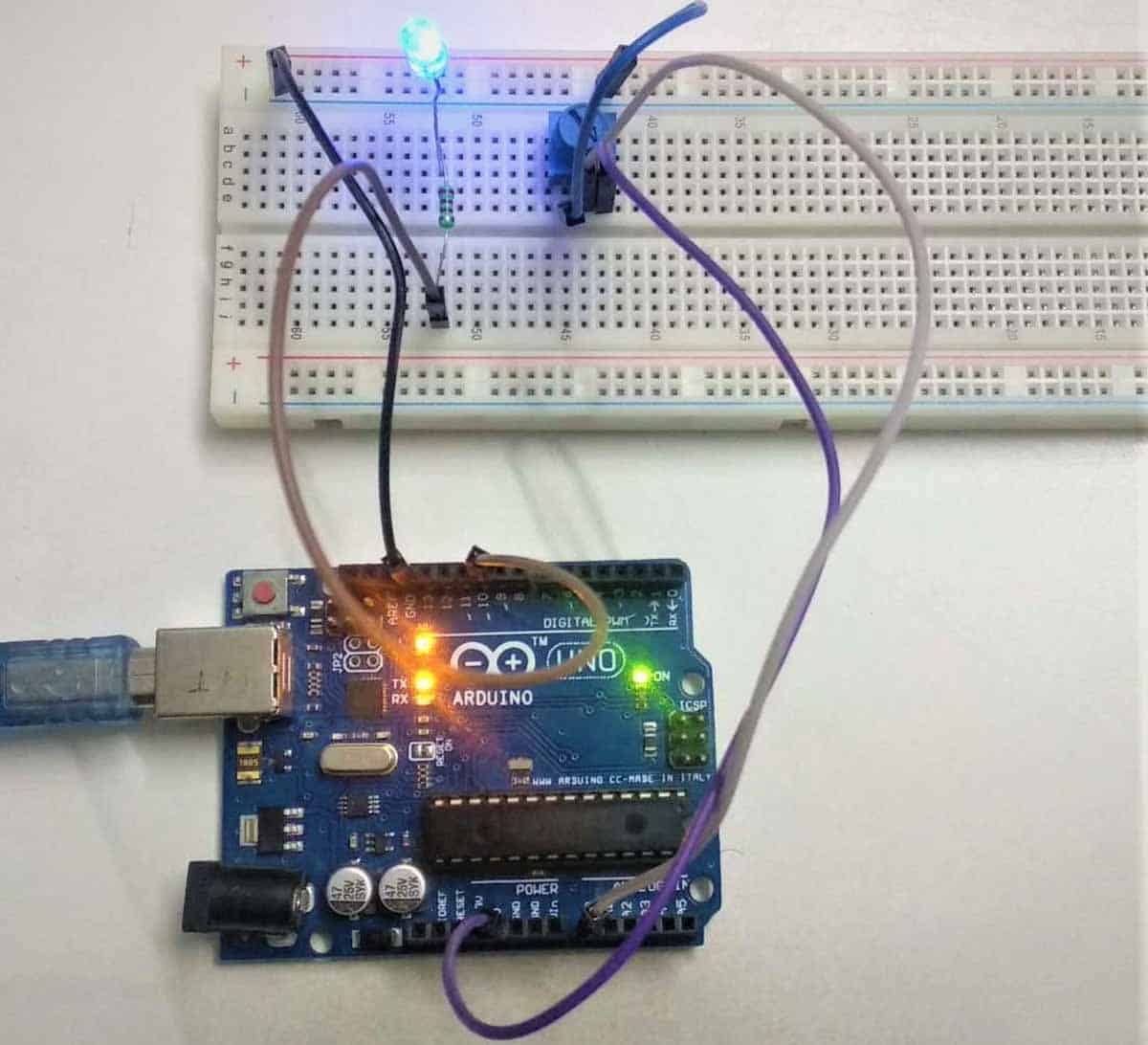 Arduino Potentiometer LED ON / OFF