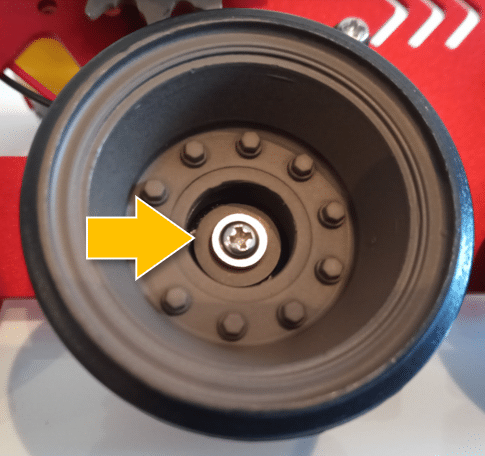 Screw for mounting the wheel